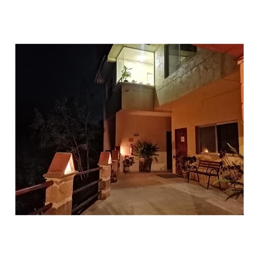 Hotel Casa Del Arbol Bernal Kültér fotó