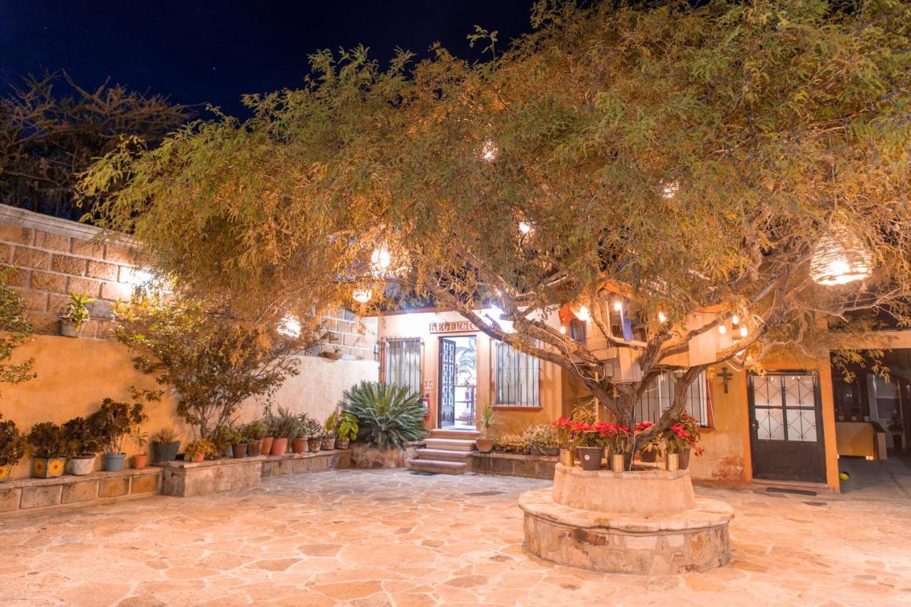 Hotel Casa Del Arbol Bernal Kültér fotó