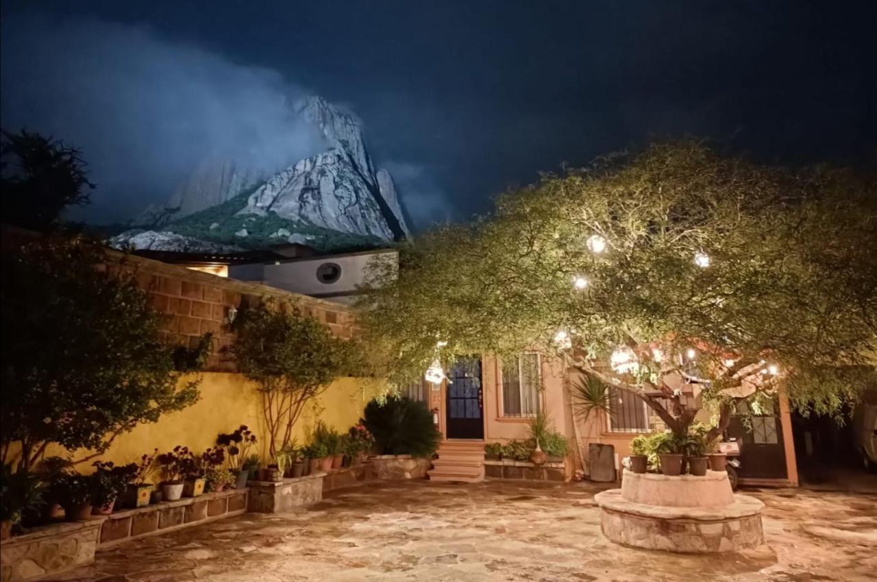 Hotel Casa Del Arbol Bernal Kültér fotó