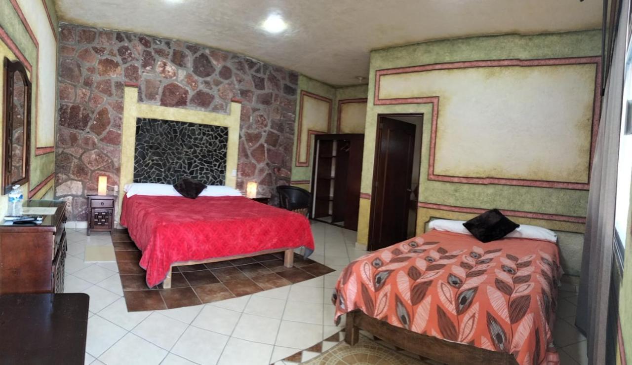 Hotel Casa Del Arbol Bernal Kültér fotó